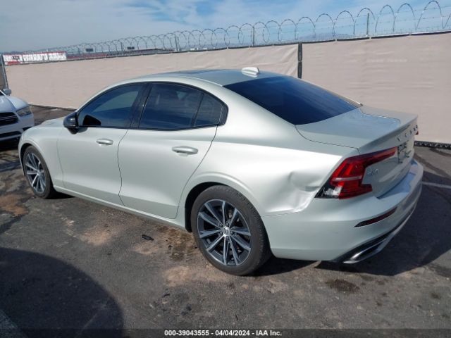 7JRL12TZ2NG189279 Volvo S60 B5 Black Edition Momentum/b5 Inscription/b5 Momentum