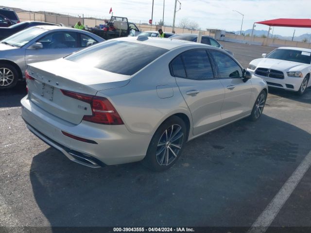 7JRL12TZ2NG189279 Volvo S60 B5 Black Edition Momentum/b5 Inscription/b5 Momentum