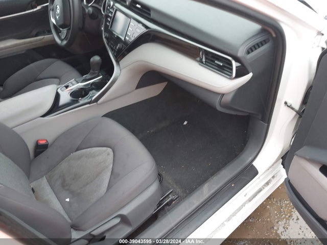 Toyota Camry Le Hybrid 2020 4T1C31AKXLU520189 Image 5