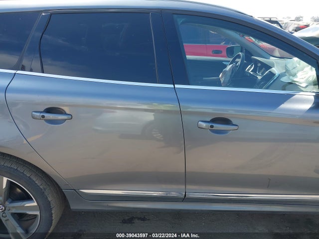Volvo Xc60 T5 Dynamic 2017 YV440MDR3H2159240 Image 13