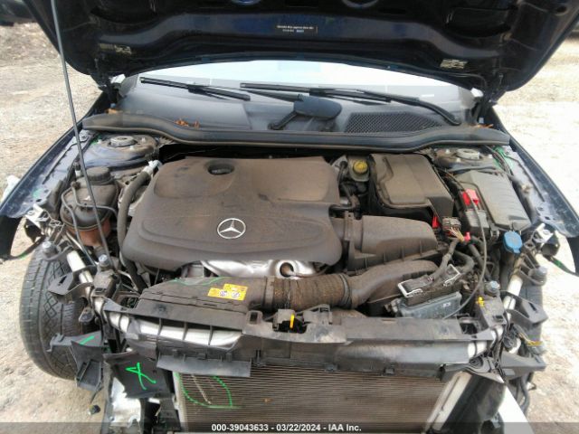 WDCTG4GB7HJ318785 Mercedes-Benz Gla 250 4matic