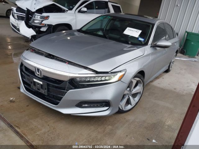 1HGCV1F96JA019269 Honda Accord Touring
