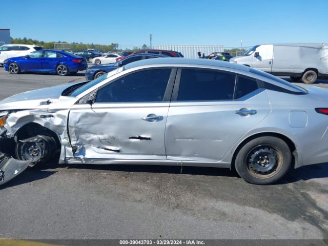 1N4BL4BV6KC138908 Nissan Altima 2.5 S