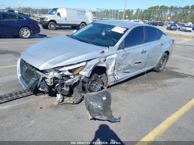 1N4BL4BV6KC138908 Nissan Altima 2.5 S