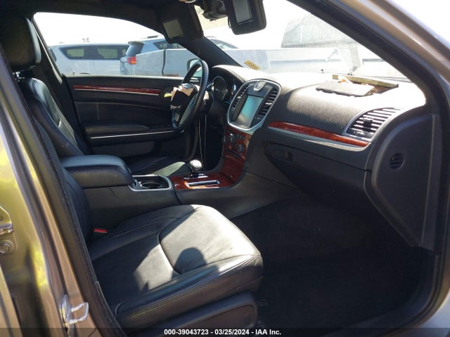 Chrysler 300 2014 2C3CCAAG5EH164941 Image 5