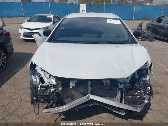 Toyota PRIUS XLE 2023 JTDACAAU2P3003509 Image 13