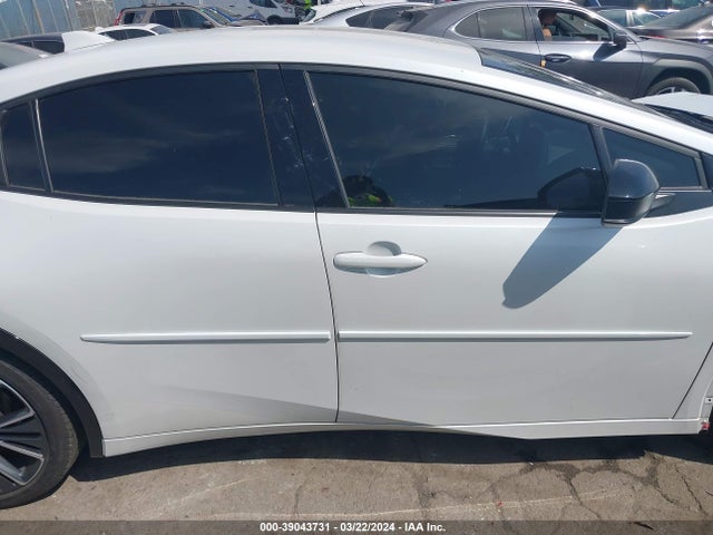 Toyota PRIUS XLE 2023 JTDACAAU2P3003509 Image 14