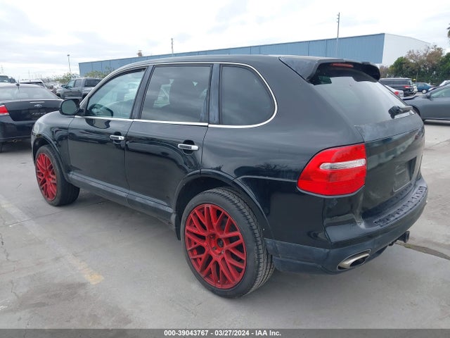2008 PORSCHE CAYENNE WP1AB29P98LA36031 Photo 2