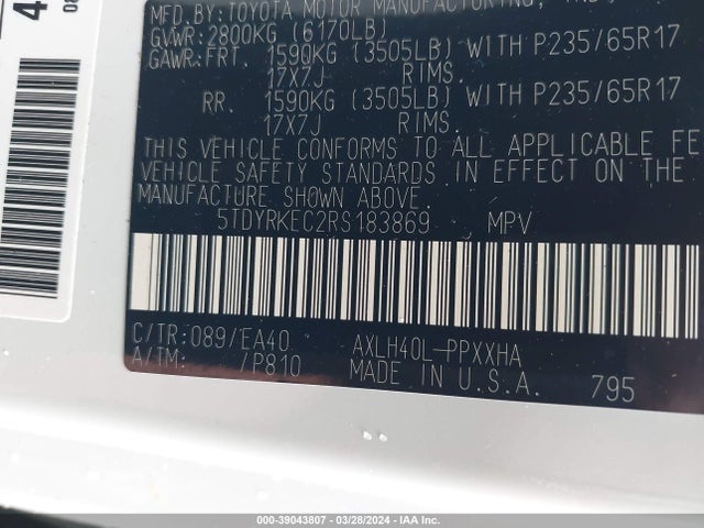 Toyota SIENNA XLE 2024 5TDYRKEC2RS183869 Image 9
