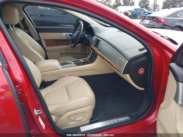 2013 JAGUAR XF SAJWA0E76D8S71277 Photo 4