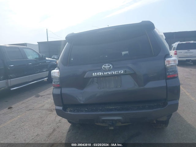 Toyota 4RUNNER SR5 2023 JTEEU5JRXP5284315 Image 15