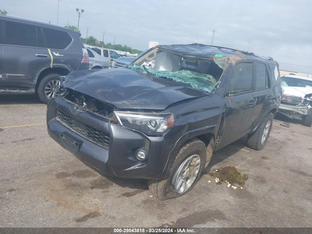 Toyota 4RUNNER SR5 2023 JTEEU5JRXP5284315 Image 2