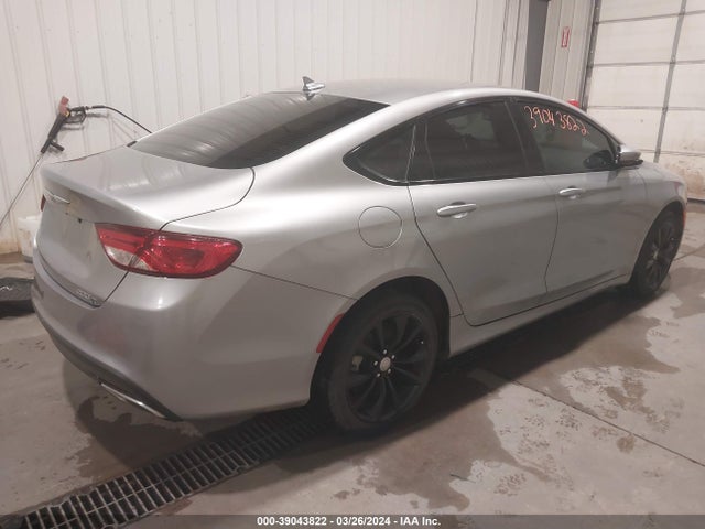 1C3CCCBG9FN581644 Chrysler 200 S