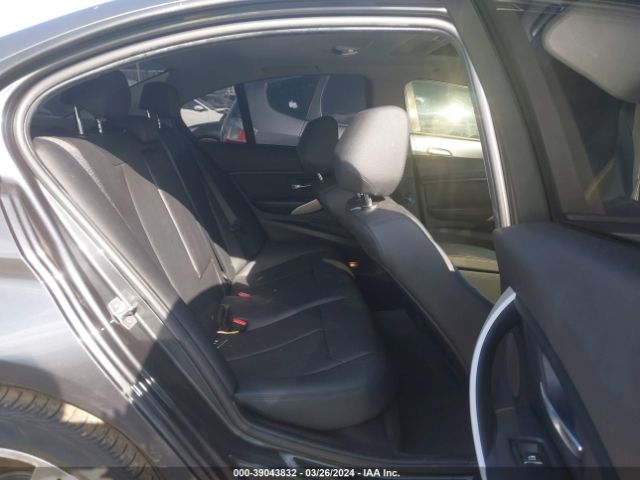 WBA8E1G59GNU11662 BMW 320i