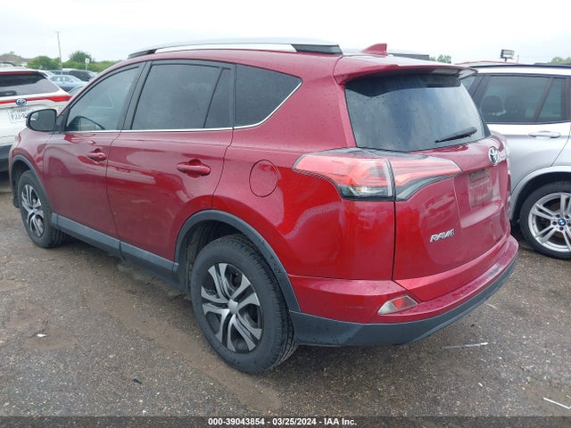 Toyota RAV4 LE 2018 2T3ZFREV9JW492295 Image 3