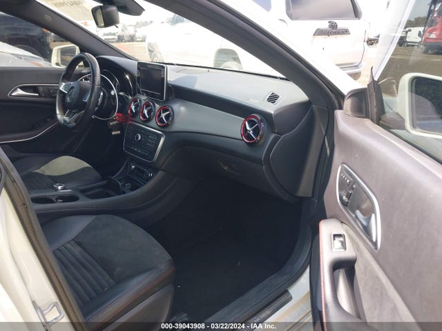 Mercedes-Benz CLA 250 2015 WDDSJ4EB3FN240457 Image 5
