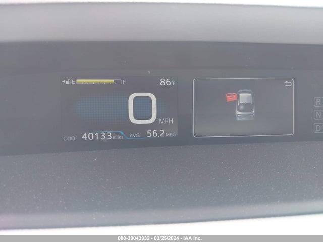 Toyota Prius Four 2016 JTDKARFU4G3022631 Image 7