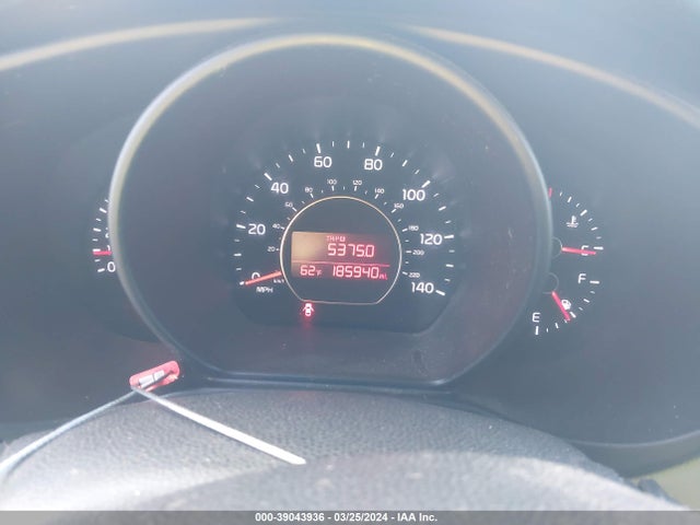 KIA Soul 2014 KNDJN2A21E7737966 Image 7