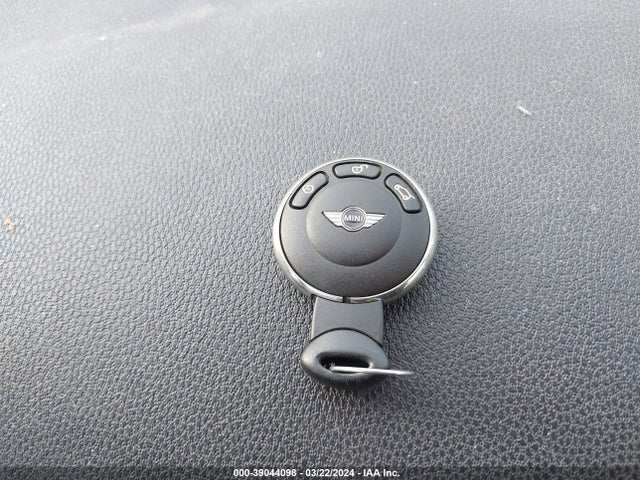 2012 MINI COOPER WMWSU3C53CT259622 Photo 10