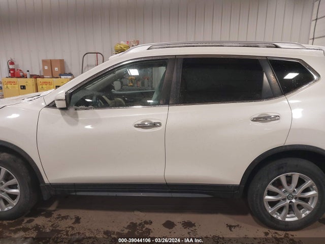 Nissan ROGUE SV 2017 JN8AT2MV5HW013157 Image 14