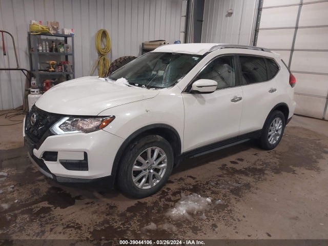 Nissan ROGUE SV 2017 JN8AT2MV5HW013157 Image 2