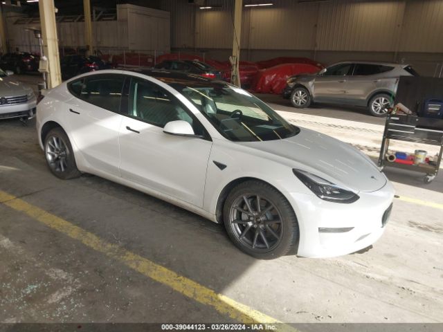 Auction sale of the 2022 Tesla Model 3 Long Range Dual Motor All-wheel Drive, vin: 5YJ3E1EB1NF256607, lot number: 39044123