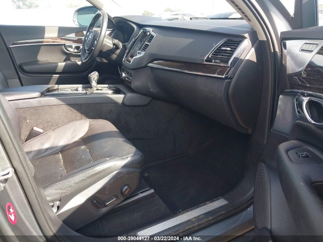YV4A22PK2G1040647 Volvo Xc90 T6 Momentum