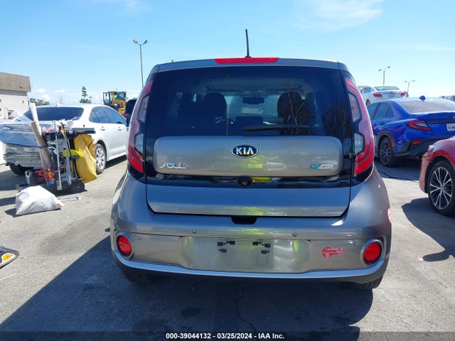 KIA Soul Ev + 2018 KNDJX3AE5J7026470 Image 17