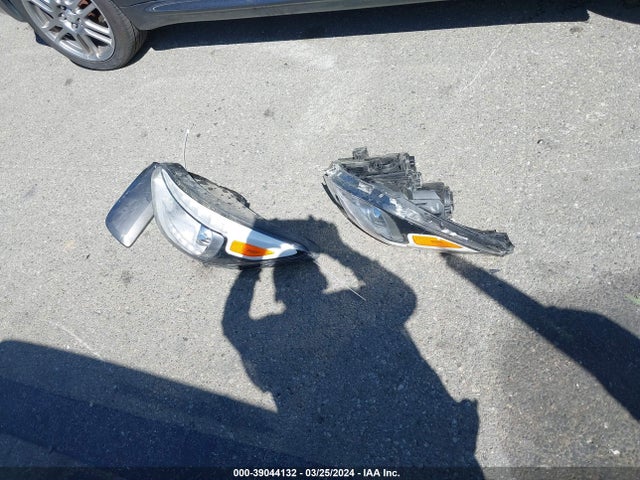 KIA Soul Ev + 2018 KNDJX3AE5J7026470 Image 12