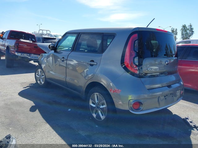 KIA Soul Ev + 2018 KNDJX3AE5J7026470 Image 3