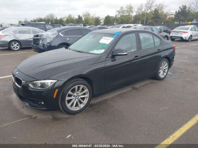 WBA8A9C56JAH14965 BMW 320i