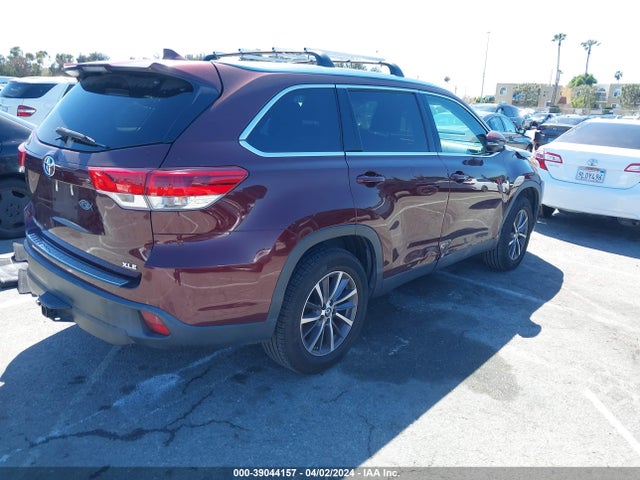 Toyota Highlander Xle 2019 5TDKZRFH8KS339492 Image 4