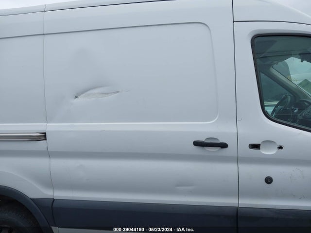 Ford Transit-250 2018 1FTYR1CM9JKB53446 Image 13