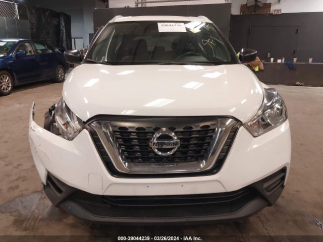 3N1CP5CU2JL538260 Nissan KICKS S