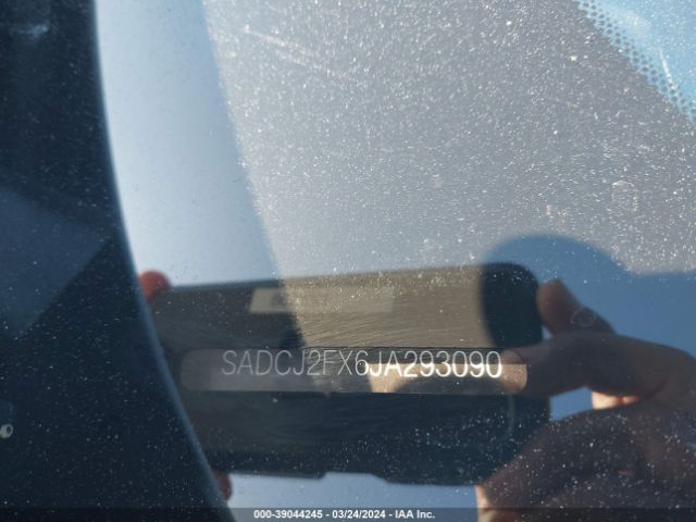 SADCJ2FX6JA293090 Jaguar F-pace 25t Premium