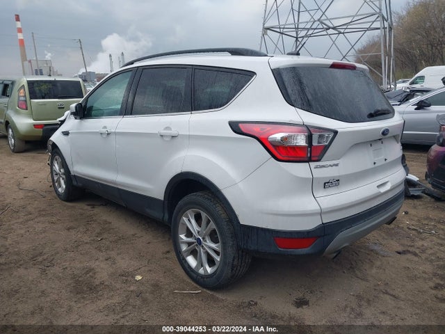 Ford ESCAPE SE 2018 1FMCU0GD4JUC53127 Image 3