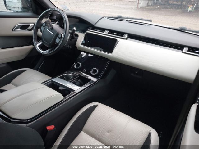 SALYL2EX5KA210708 Land Rover Range Rover Velar P250 R-dynamic Se