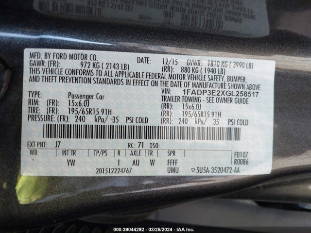 Ford FOCUS S 2016 1FADP3E2XGL258517 Image 9