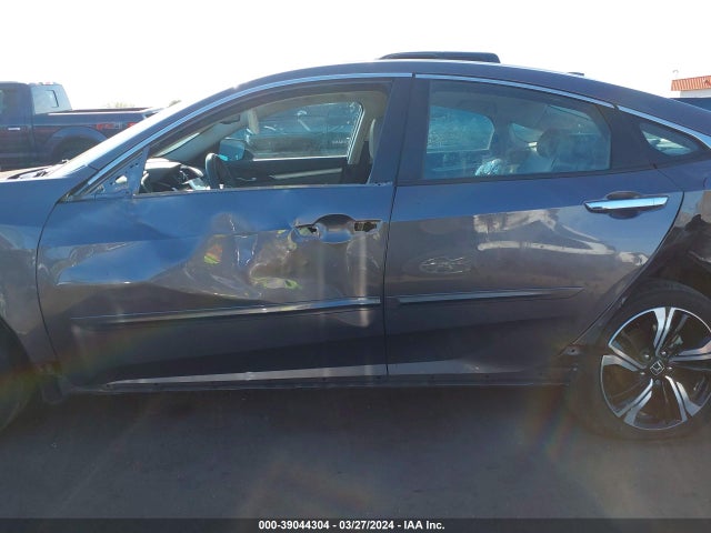 Honda Civic Touring 2017 19XFC1F94HE018582 Image 15
