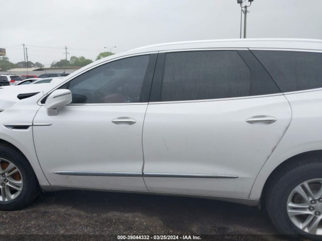 5GAERBKW3JJ152263 Buick Enclave Essence