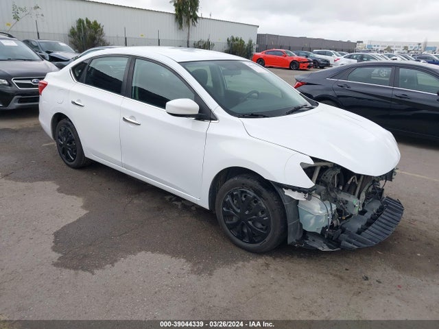 Nissan SENTRA S 2018 3N1AB7APXJY248687 zdjęcie główne