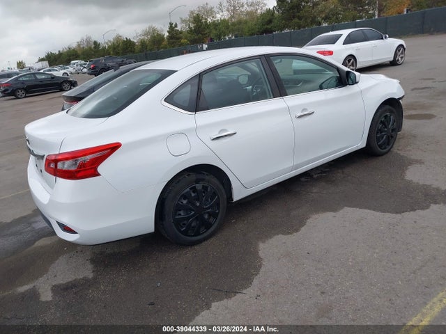 Nissan SENTRA S 2018 3N1AB7APXJY248687 Image 4