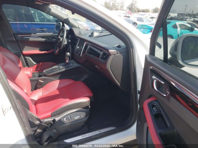 WP1AB2A56HLB10998 Porsche MACAN S
