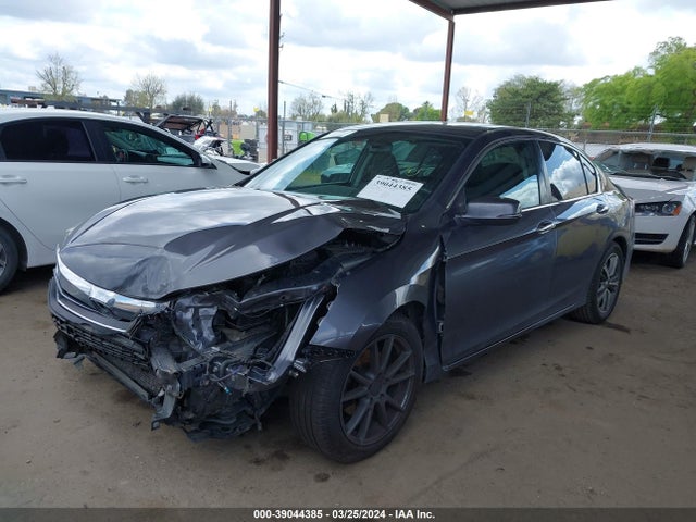 Honda ACCORD EX 2016 1HGCR2F72GA070639 Image 2