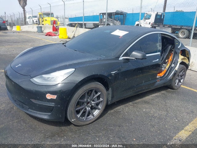 Tesla Model 3 Long Range/mid Range/standard Range/standard Range Plus 2019 5YJ3E1EA5KF399353 Image 2