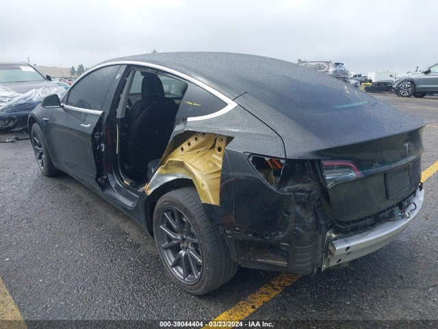 Tesla Model 3 Long Range/mid Range/standard Range/standard Range Plus 2019 5YJ3E1EA5KF399353 Image 3