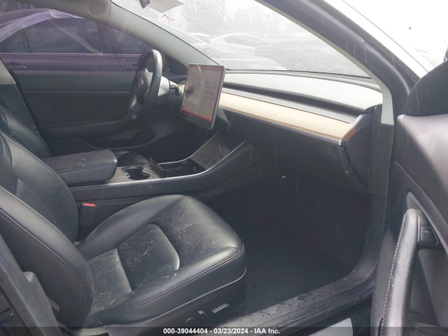 Tesla Model 3 Long Range/mid Range/standard Range/standard Range Plus 2019 5YJ3E1EA5KF399353 Image 5