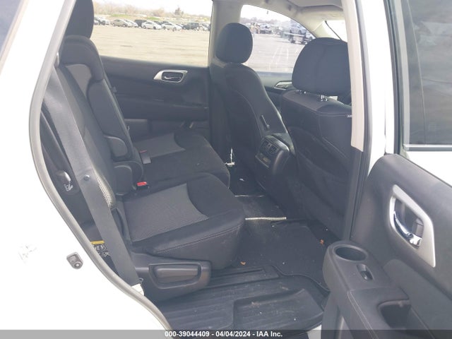 Nissan Pathfinder S 2017 5N1DR2MM7HC679402 Image 8