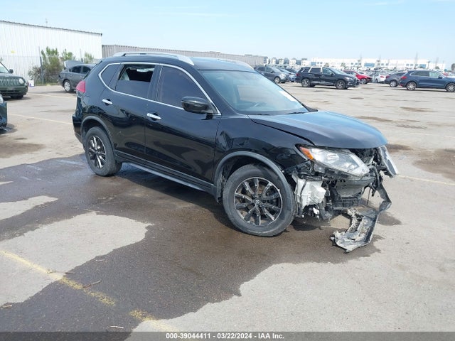 Nissan ROGUE SV 2017 JN8AT2MT4HW144384 головне зображення