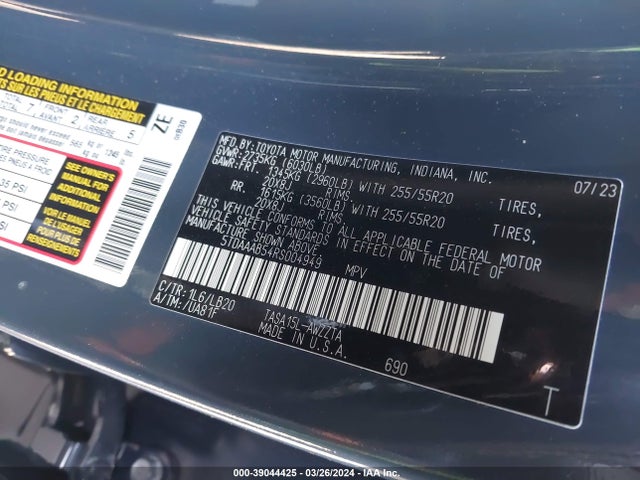 Toyota Grand Highlander Platinum 2024 5TDAAAB54RS004949 Image 9